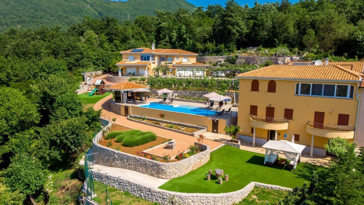 Apartments Villa Bv Опатія Екстер'єр фото